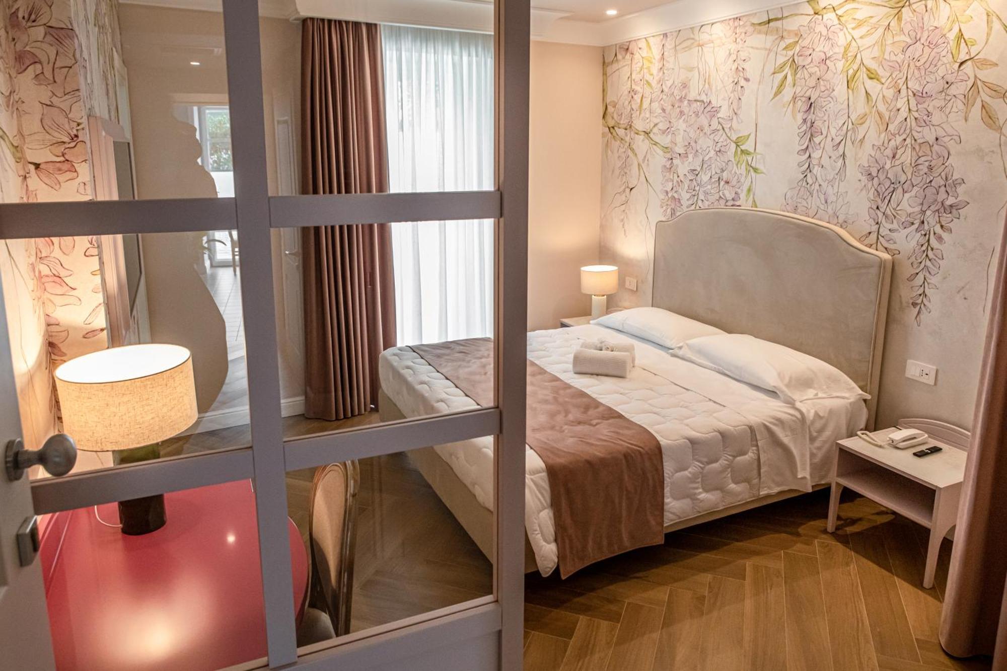Villa Oteri Rooms & Bistrot Bacoli Zewnętrze zdjęcie