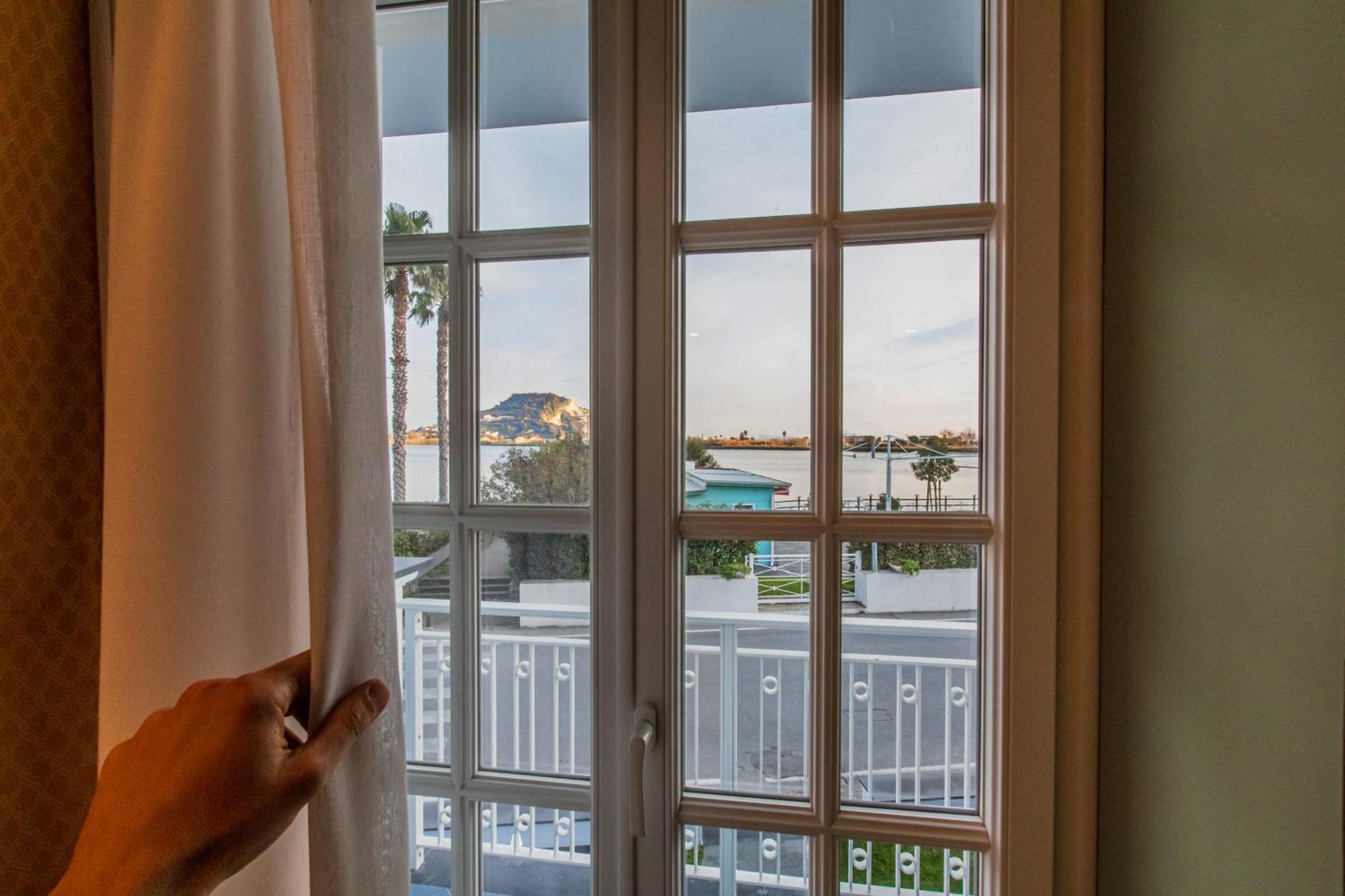 Villa Oteri Rooms & Bistrot Bacoli Zewnętrze zdjęcie